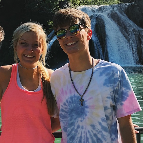 Meet your Posher, Sarah kate - Picture 1 of 1